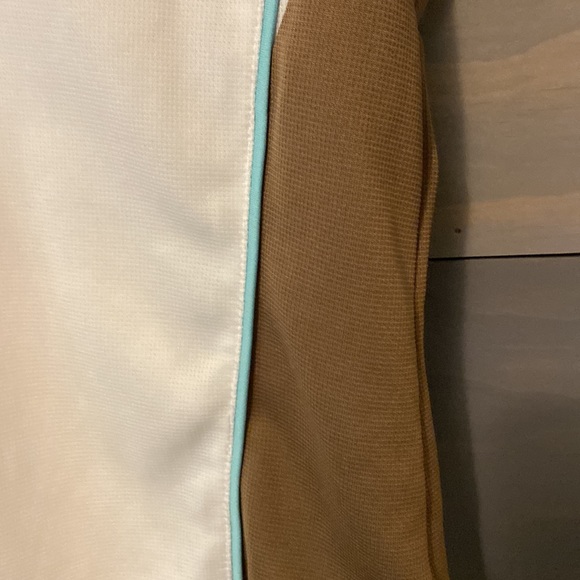 Women’s golf top set. Shirt and vest, made by Izod size medium. - Picture 3 of 10